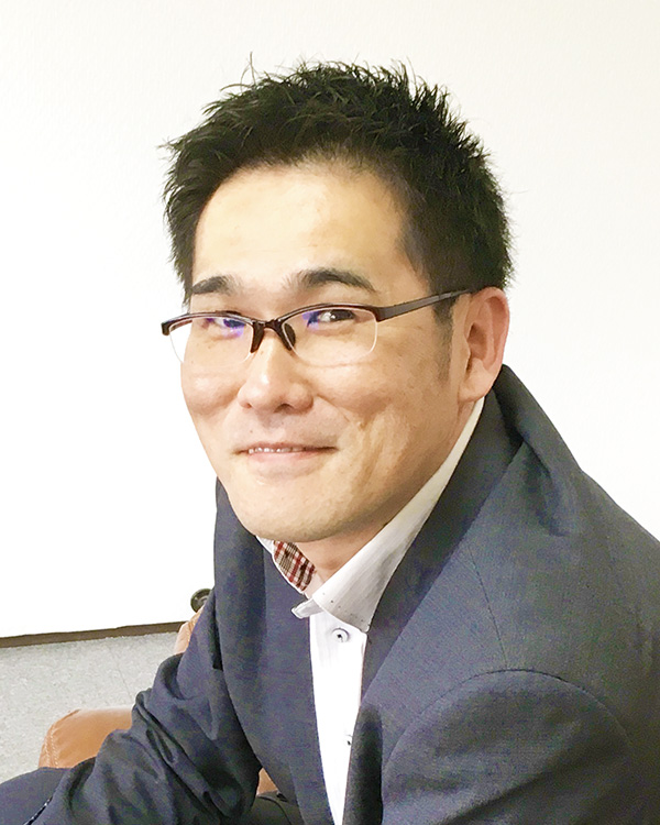 勤務3年　　甲斐　義博